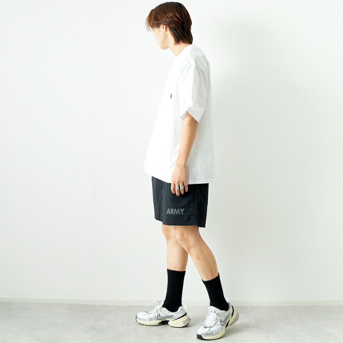 THRIFTY LOOK [スリフティールック] 別注 アーミーショーツ [NSV-505-JF] ﾌﾞﾗｯｸ &&モデル身長：179cm 着用サイズ：M&&