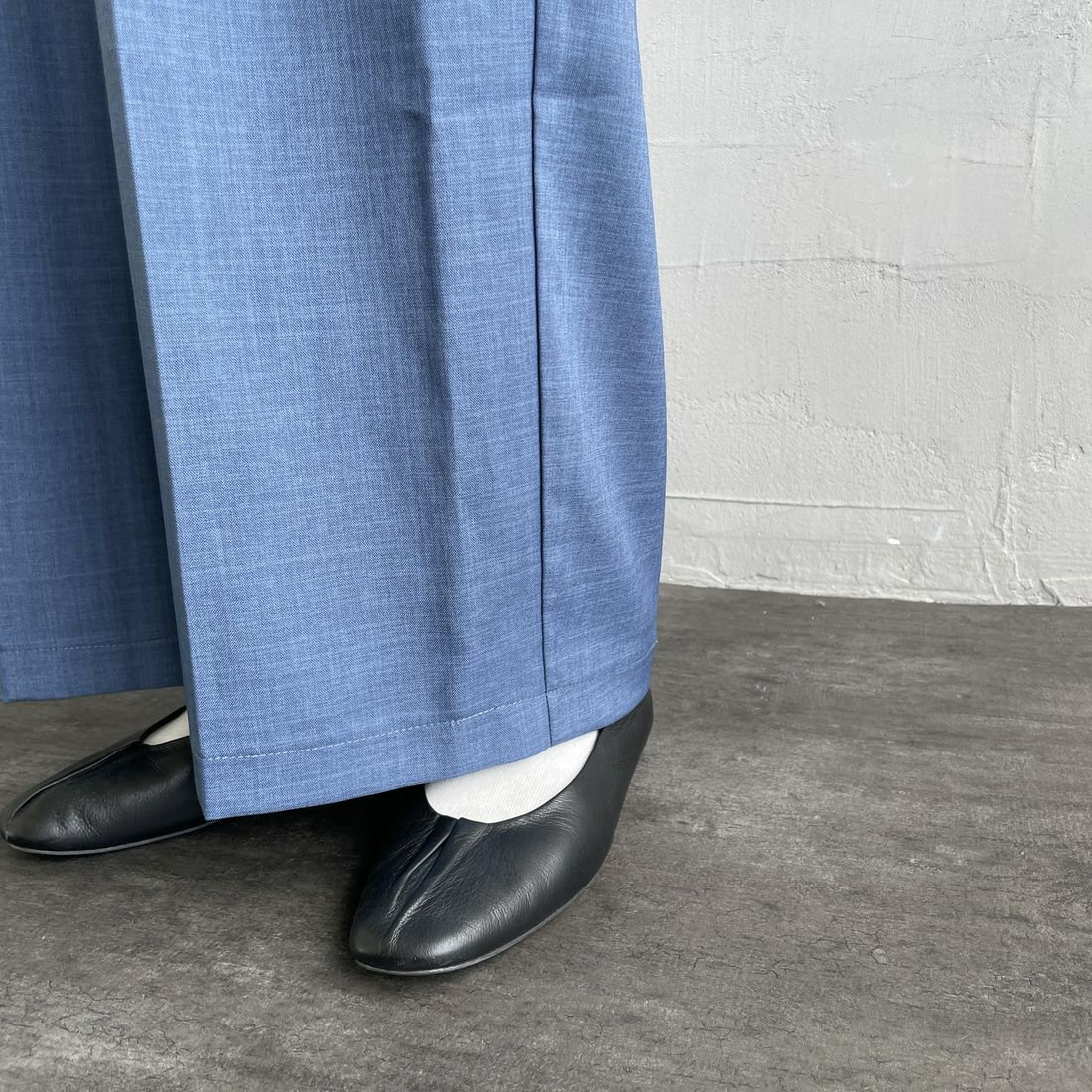 By/m [バイエム] センタープレスタックワイドパンツ [B24132055] 12 BLUE