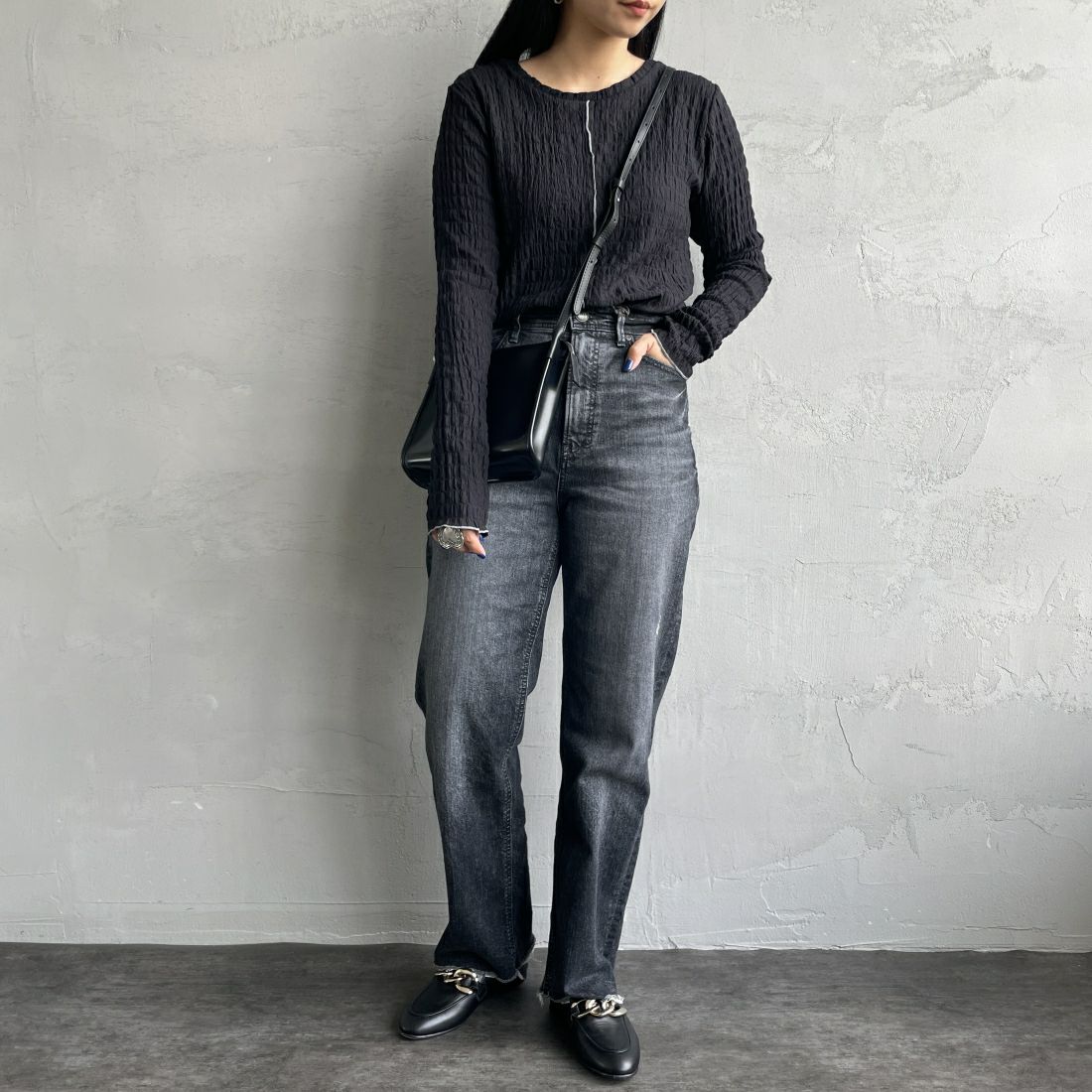 By/m [バイエム] 2WAYシャーリングカットソー [24132018] 09 BLACK &&モデル身長：156cm 着用サイズ：F&&