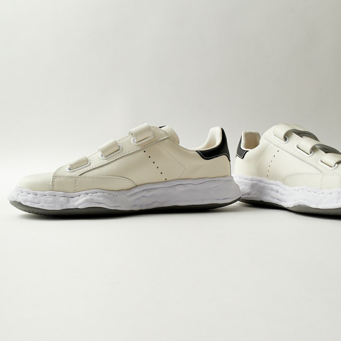 Maison MIHARA YASUHIRO [メゾン ミハラヤスヒロ] チャールズ オリジナルソールレザーローカットベルクロスニーカー [A12FW702] WHITE