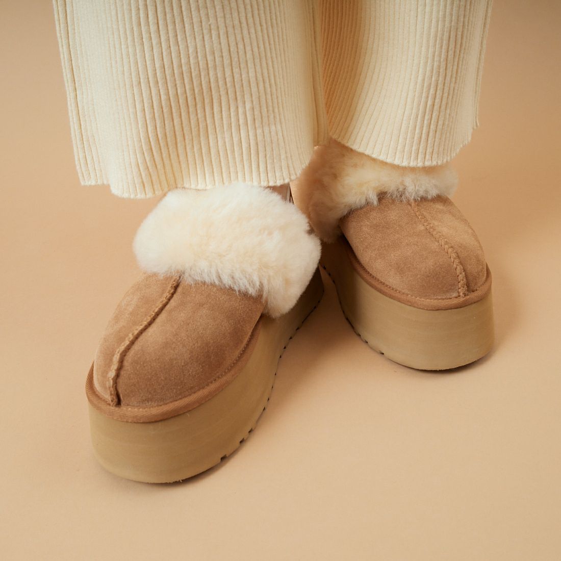 UGG [アグ] ファンケット [1113474] CHESTNUT