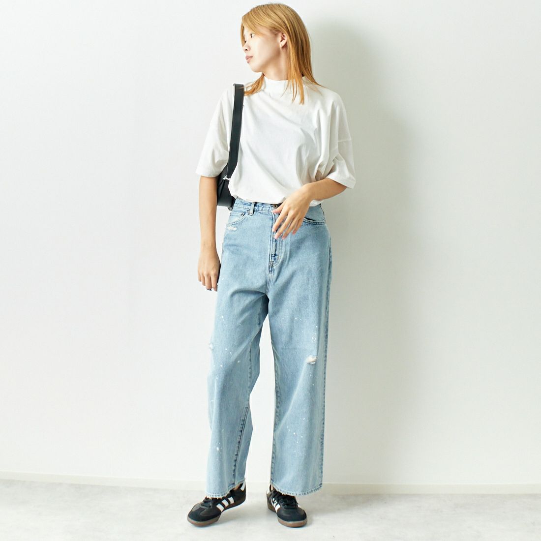 ESTROISLOSE [エストゥロワルーズ] プレミアム天竺 ハイネック 半袖Tシャツ [EC23201] 02 OFF &&モデル身長：167cm 着用サイズ：F&&