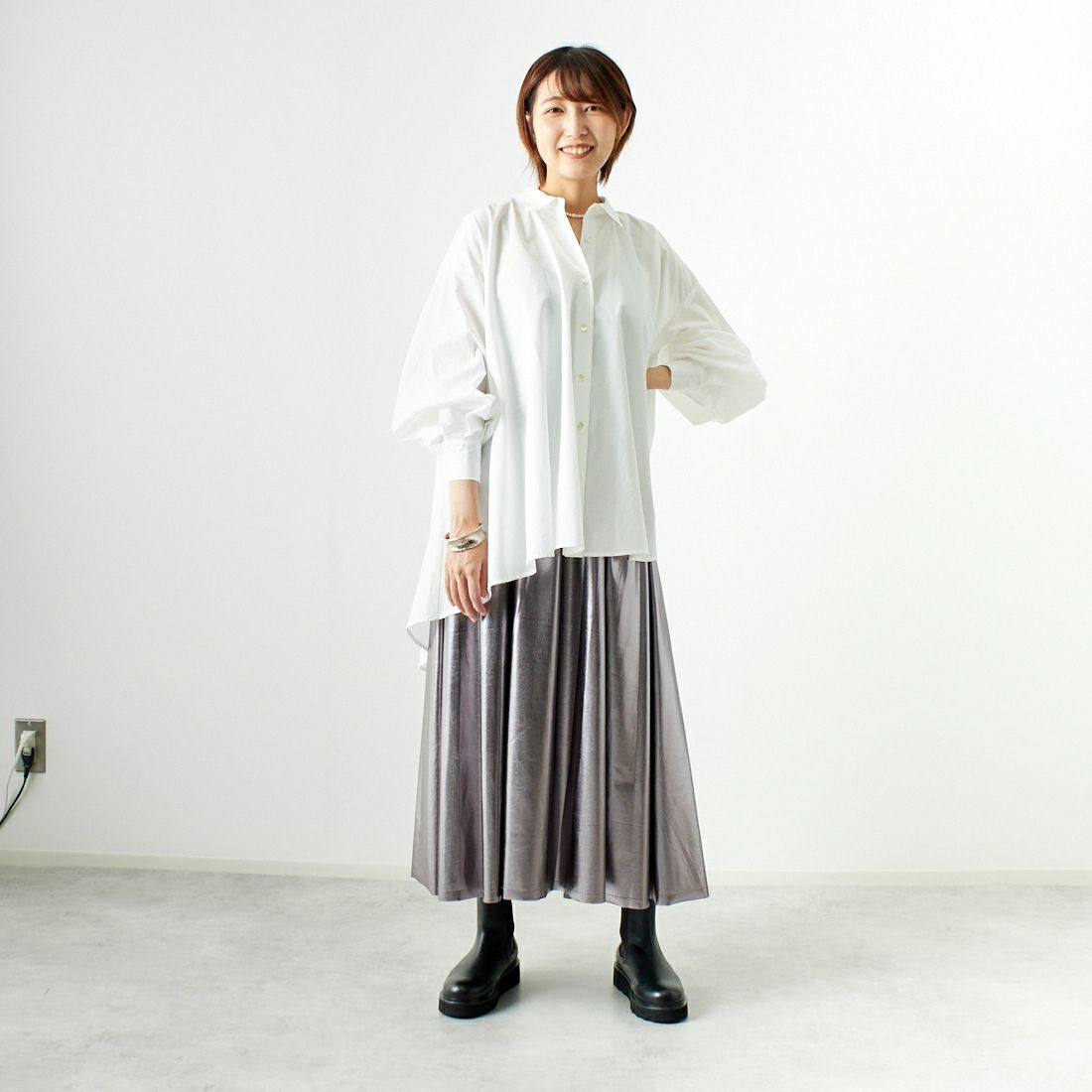 Jf Ready Made [ジェイエフレディメイド] メタリックフレアスカート [963-47841] 08 ｽﾁｰﾙ &&モデル身長：167cm 着用サイズ：F&&