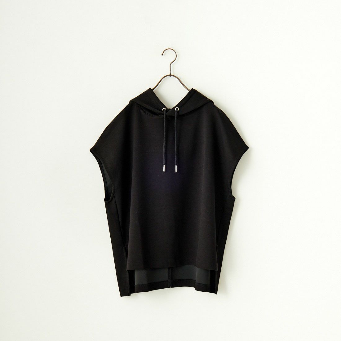 09 BLACK