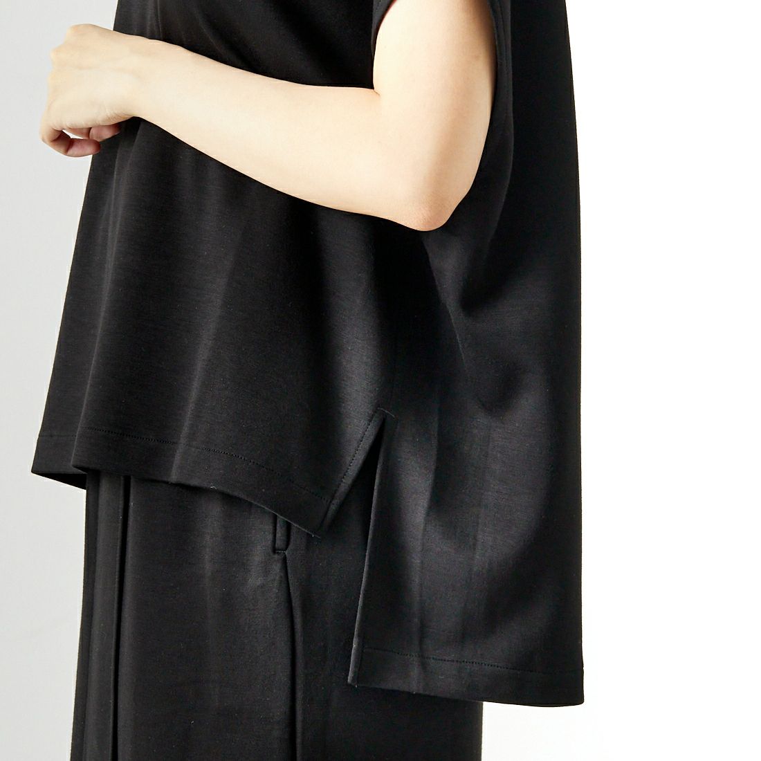 Maison de L'allure [メゾン ドゥ ラリュール] ダンボールフーディベスト [M24132054] 09 BLACK