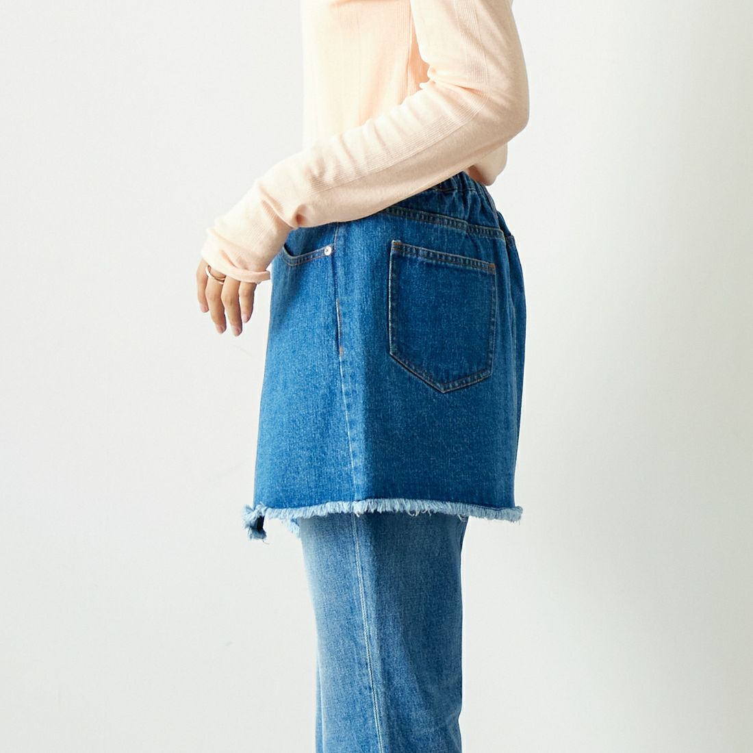 Jeans Factory Clothes [ジーンズファクトリークローズ] 2WAY デニムスカート [UDW242-2700] BLUE &&モデル身長：167cm 着用サイズ：F&&