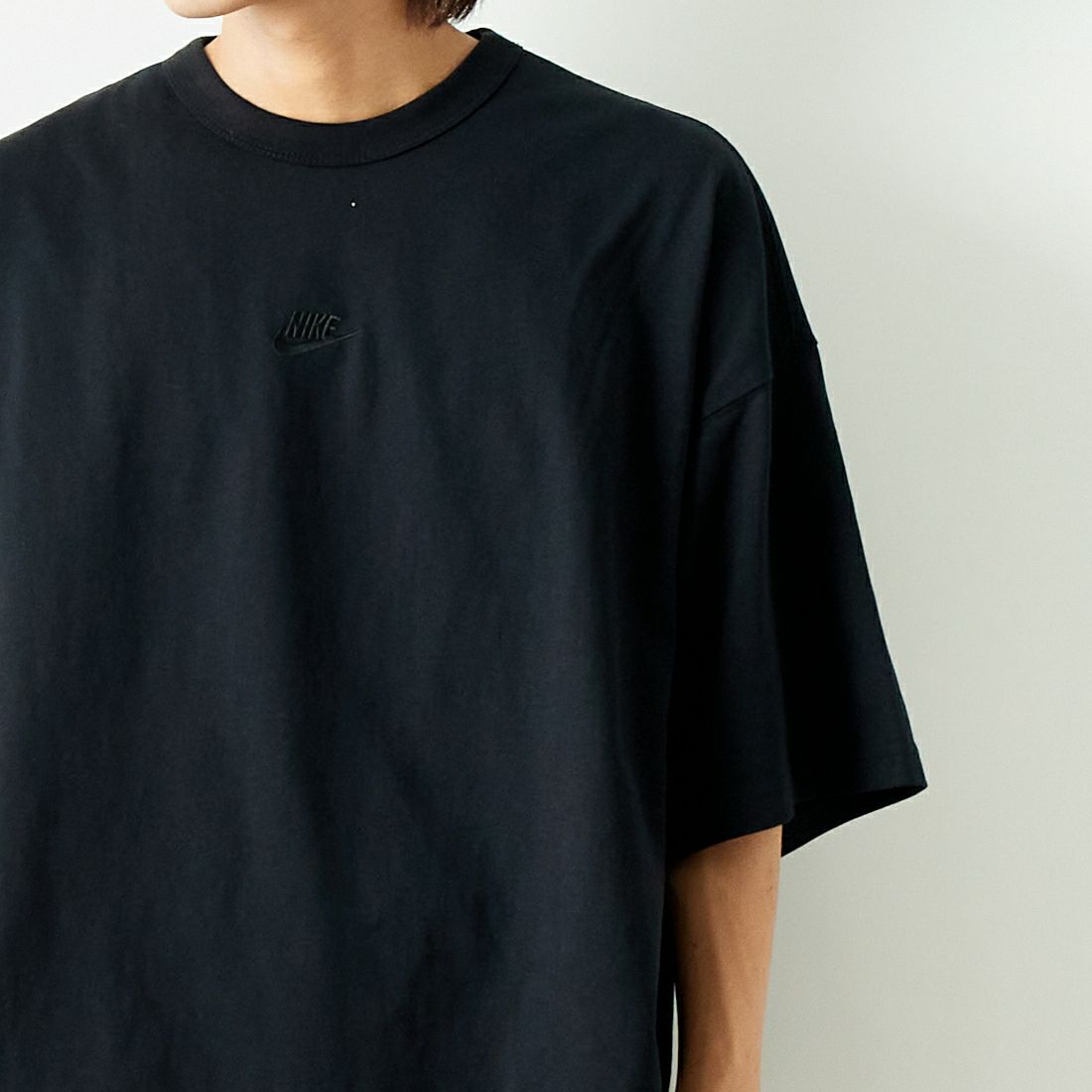 NIKE [ナイキ] プレミアム エッセンシャルTシャツ [HF9607] 010 ﾌﾞﾗｯｸ