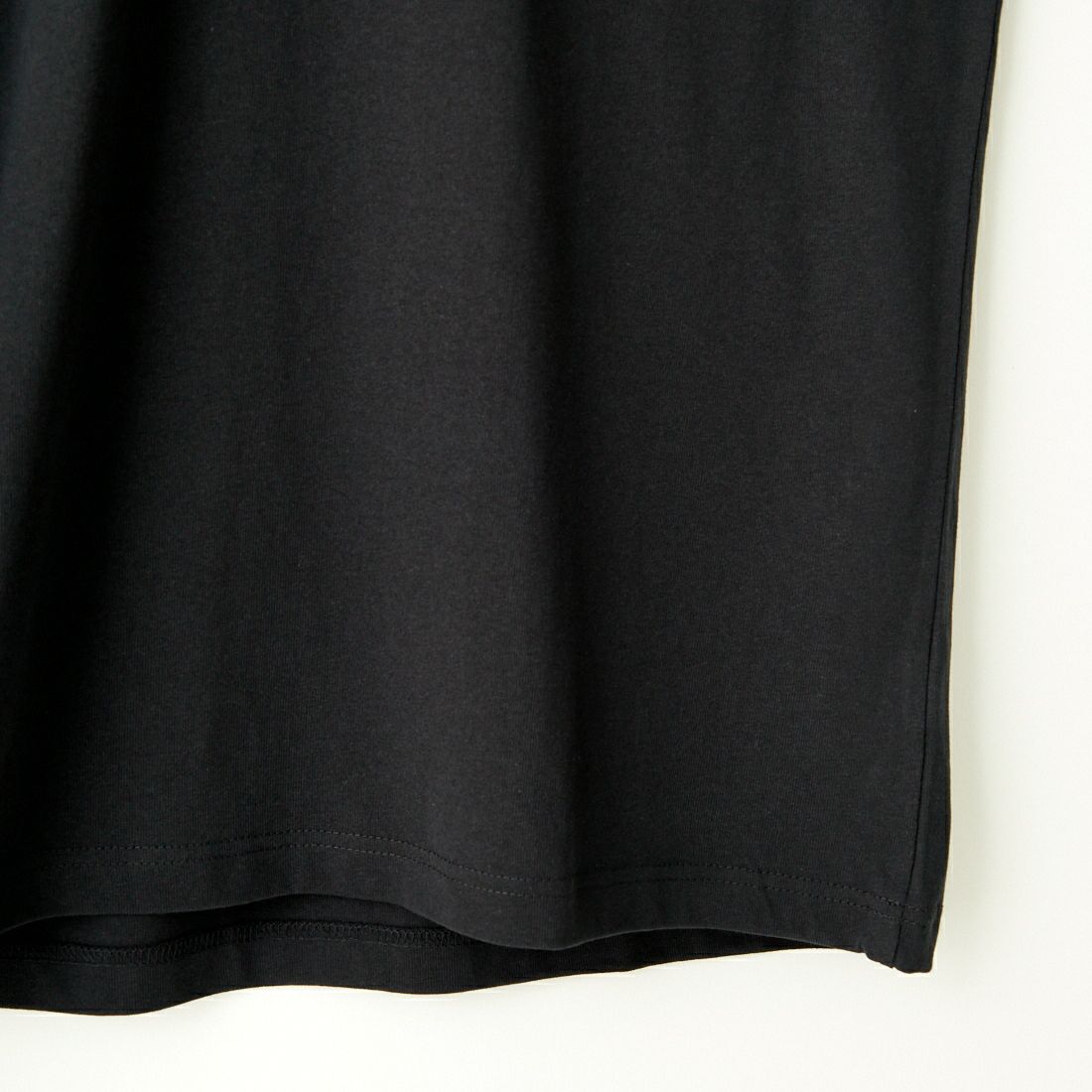 NIKE [ナイキ] プレミアム エッセンシャルTシャツ [HF9607] 010 ﾌﾞﾗｯｸ