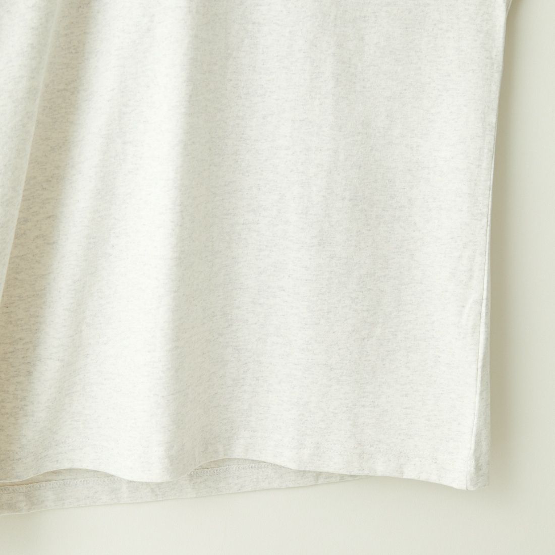 NIKE [ナイキ] プレミアム エッセンシャルTシャツ [HF9607] 051 ﾊﾞｰﾁﾍｻ