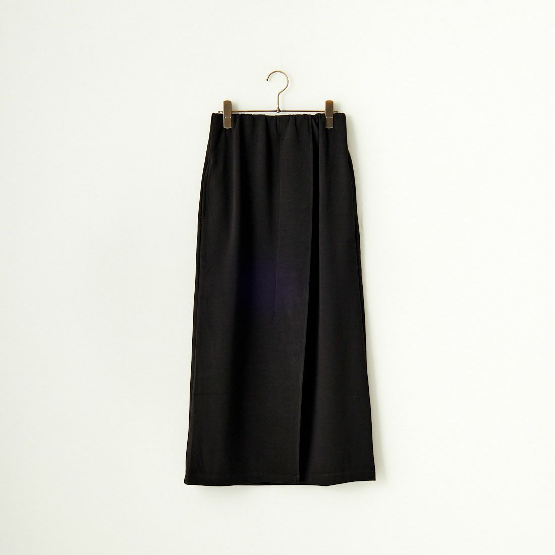 09 BLACK