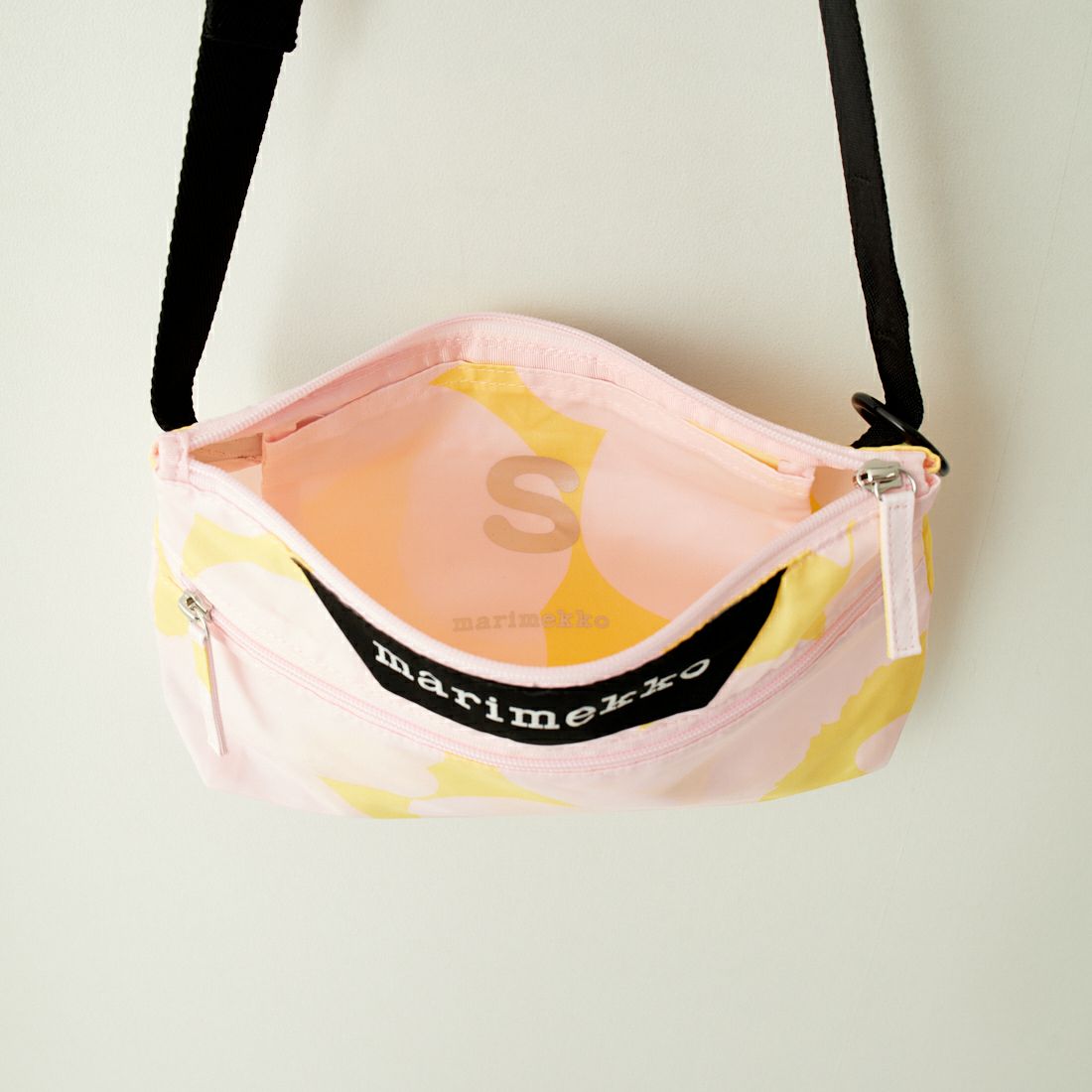 marimekko [マリメッコ] Neat Crossbody Unikko S ショルダーバッグ [52244-2-93401] 70 ﾋﾟﾝｸ