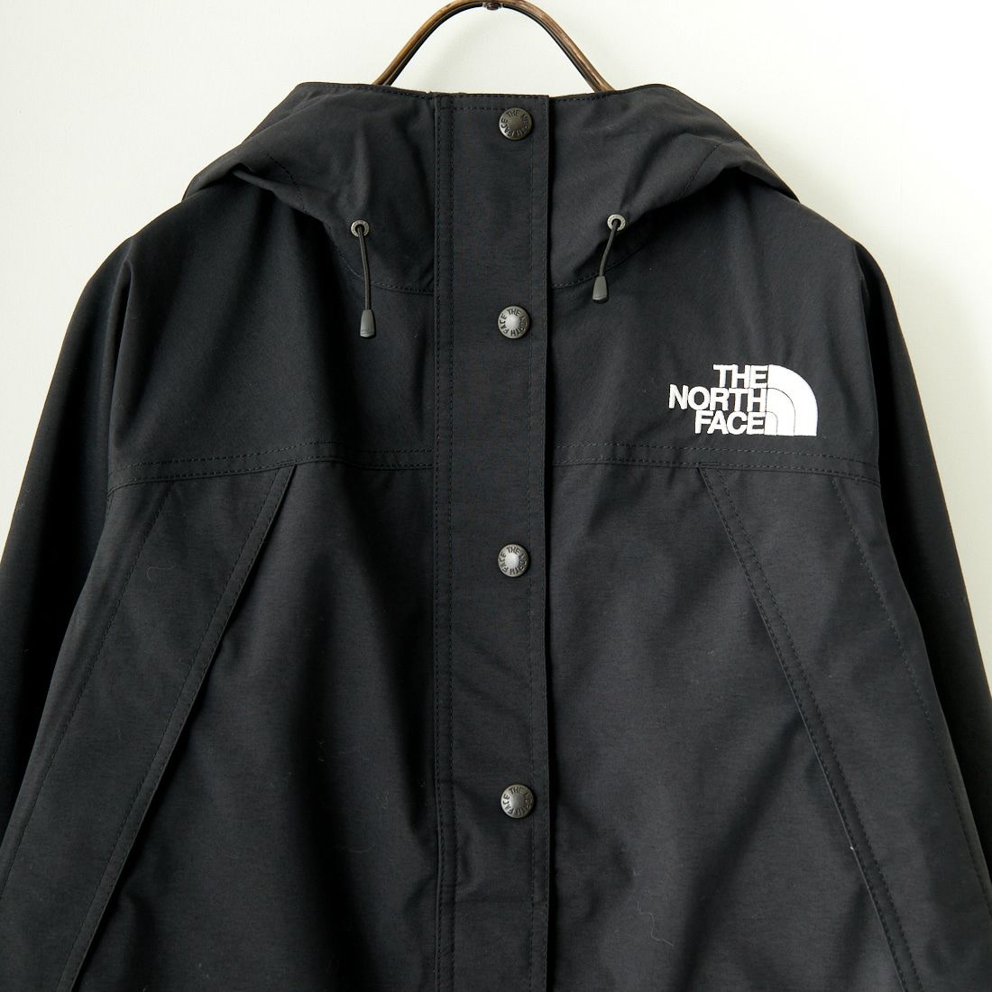 THE NORTH FACE [ザ ノースフェイス] マウンテンライトジャケット [NP62450] NT &&モデル身長：168cm 着用サイズ：M&&