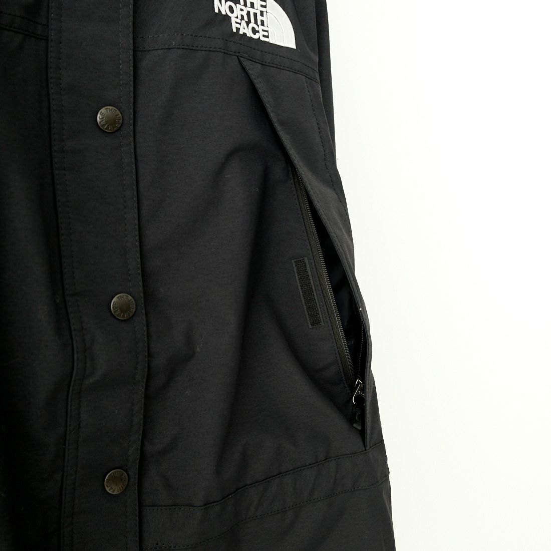 THE NORTH FACE [ザ ノースフェイス] マウンテンライトジャケット [NP62450] K