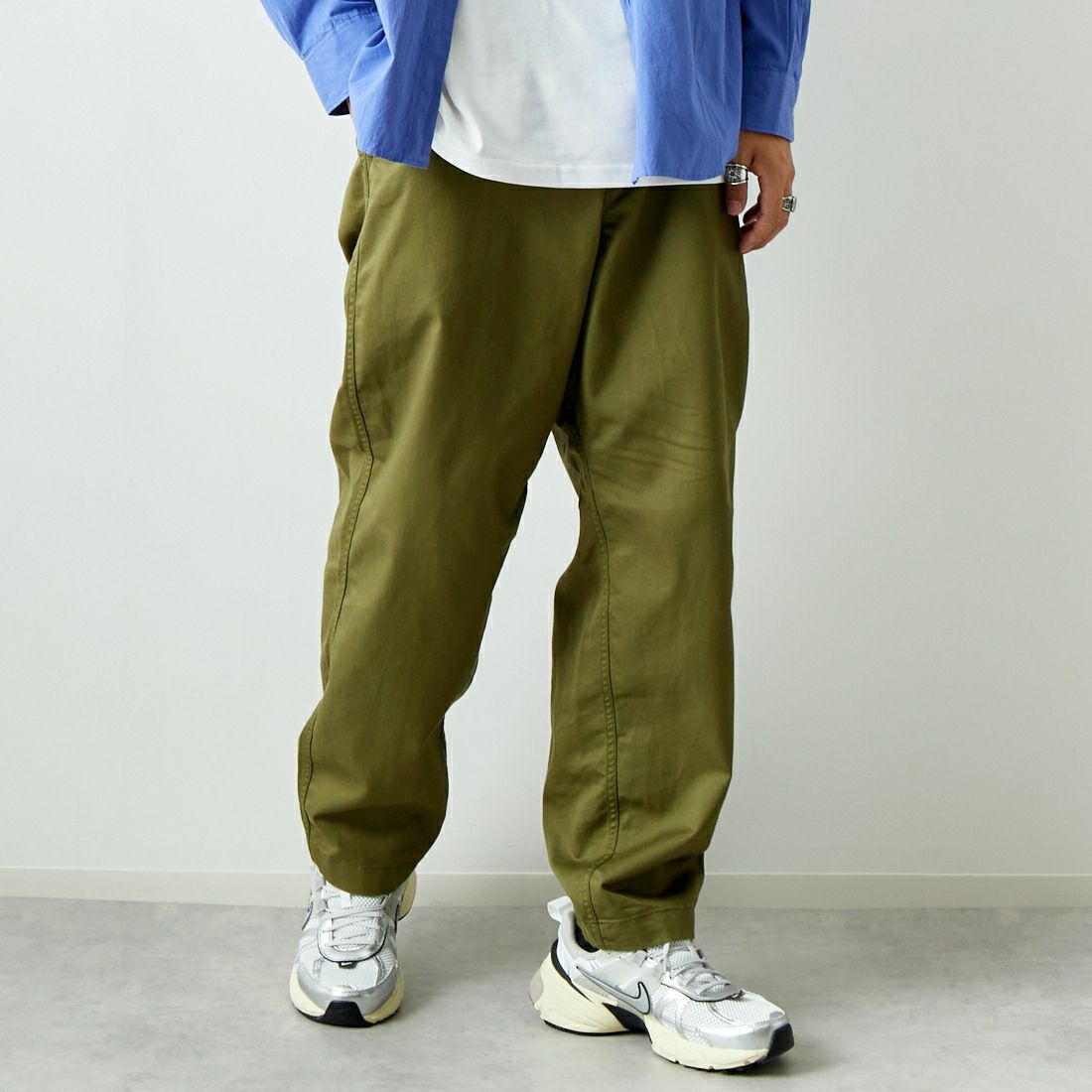 THE NORTH FACE PURPLE LABEL [ザ ノースフェイス パープルレーベル] クールマックス チノワイドテーパードパンツ [N24FC011] KG KHA GR &&モデル身長：179cm 着用サイズ：32&&