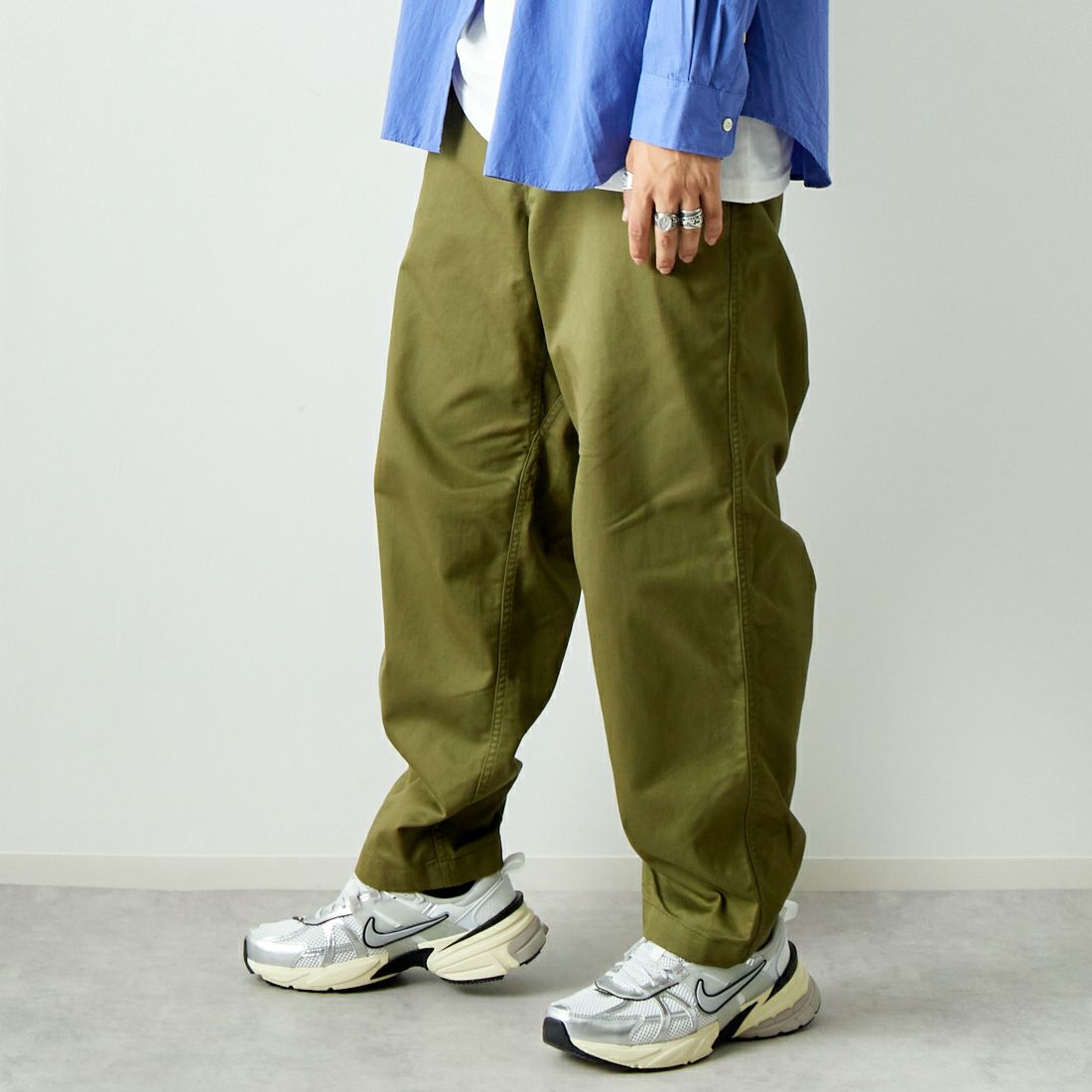 THE NORTH FACE PURPLE LABEL [ザ ノースフェイス パープルレーベル] クールマックス チノワイドテーパードパンツ [N24FC011] KG KHA GR &&モデル身長：179cm 着用サイズ：32&&