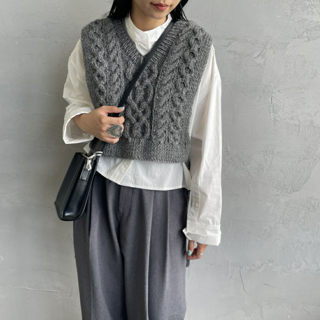 【予約商品】NEPAL HAND KNIT [ネパールハンドニット] 別注 ハンドニット サイドリボンベスト [NHK-DW-24FW3IN-JF]