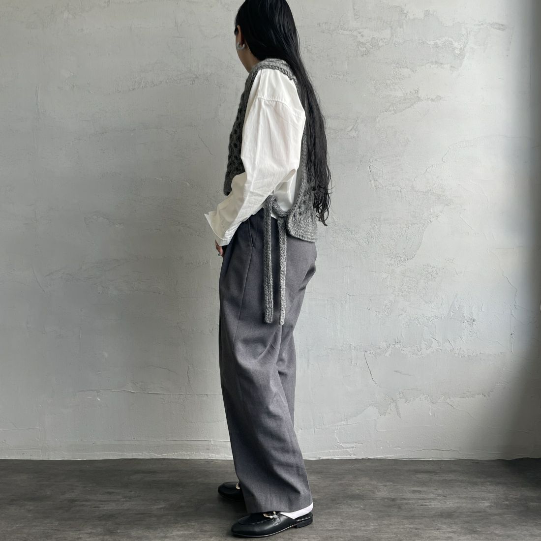THE NORTH FACE [ザ ノースフェイス] ロングスリーブ ウォータースムースTシャツ [NTW12432] GRAY &&モデル身長：156cm 着用サイズ：F&&