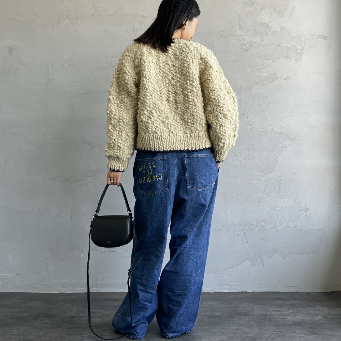 NEPAL HAND KNIT [ネパールハンドニット] 別注 ハンドニット スラブパイピングカーディガン [NHK-DW-24FW10IN-JF] IVORY &&モデル身長：163cm 着用サイズ：F&&
