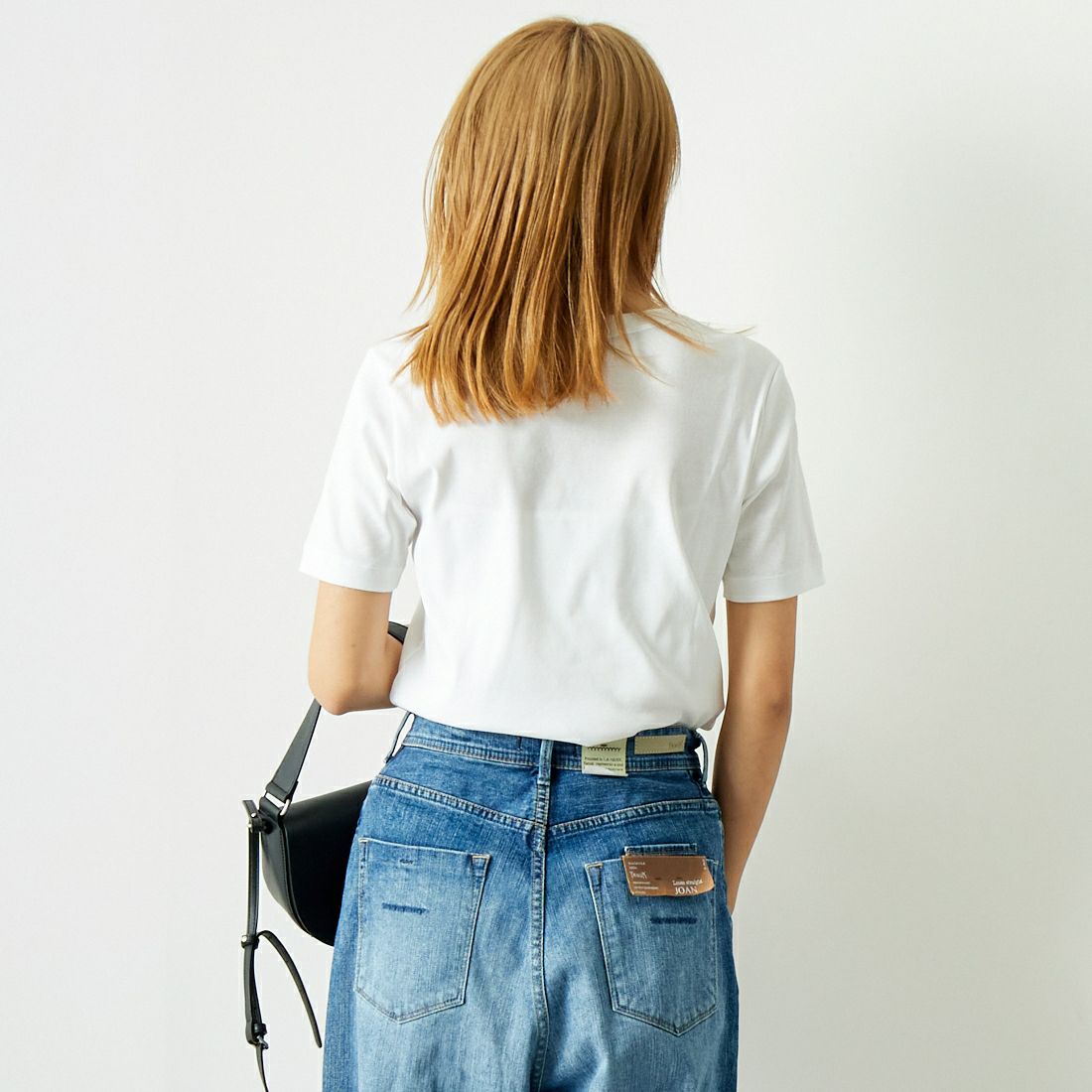 MICA&DEAL [マイカアンドディール] ハイツイストクルーネックプルオーバー [0124309180] WHITE &&モデル身長：167cm 着用サイズ：F&&