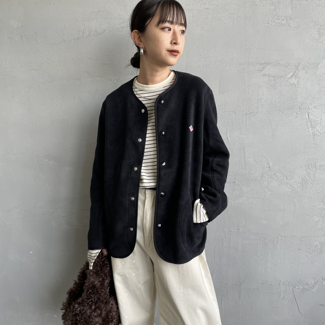 DANTON [ダントン] ノーカラーフリースジャケット [JD-8911] BLACK &&モデル身長：150cm 着用サイズ：34&&