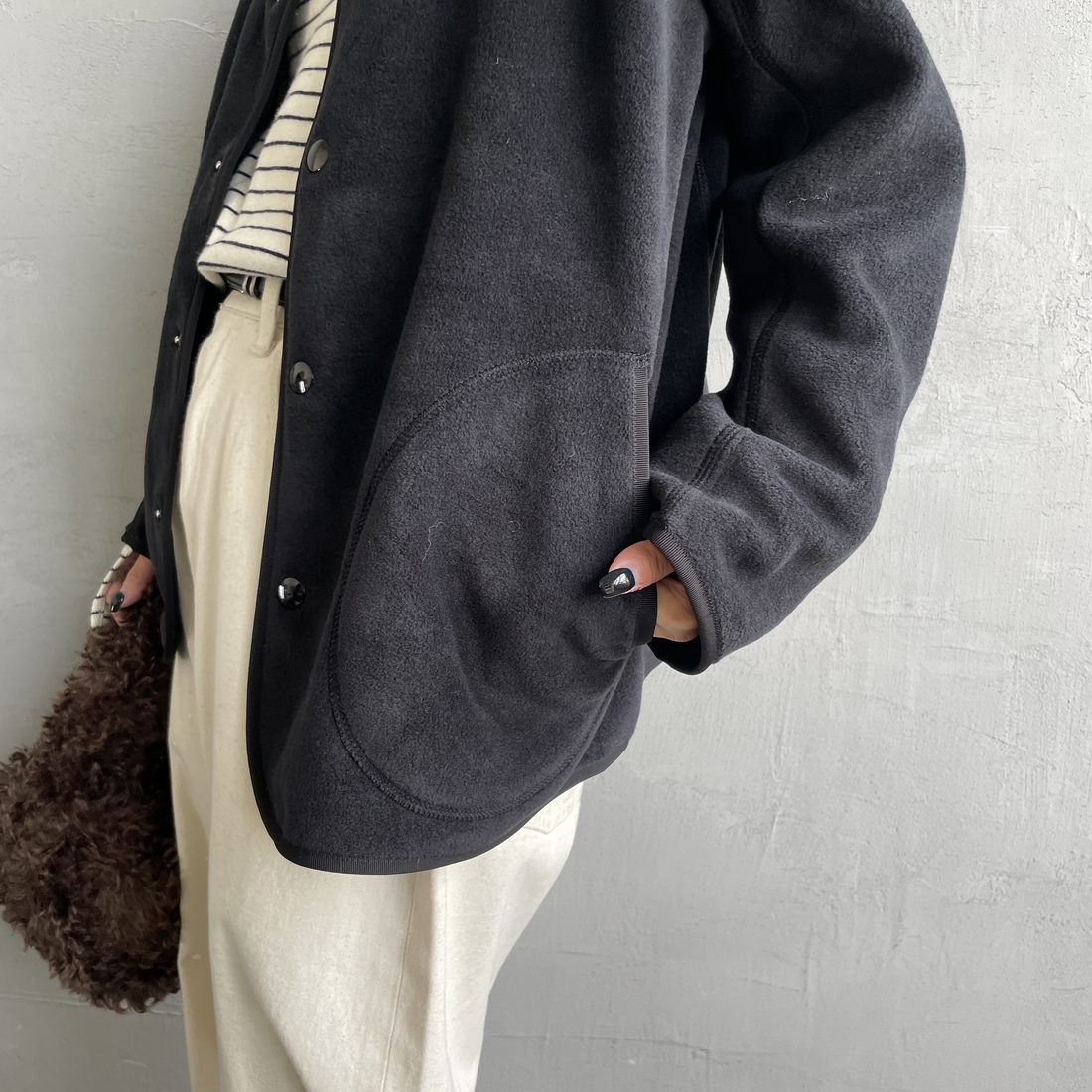 DANTON [ダントン] ノーカラーフリースジャケット [JD-8911] BLACK &&モデル身長：150cm 着用サイズ：34&&