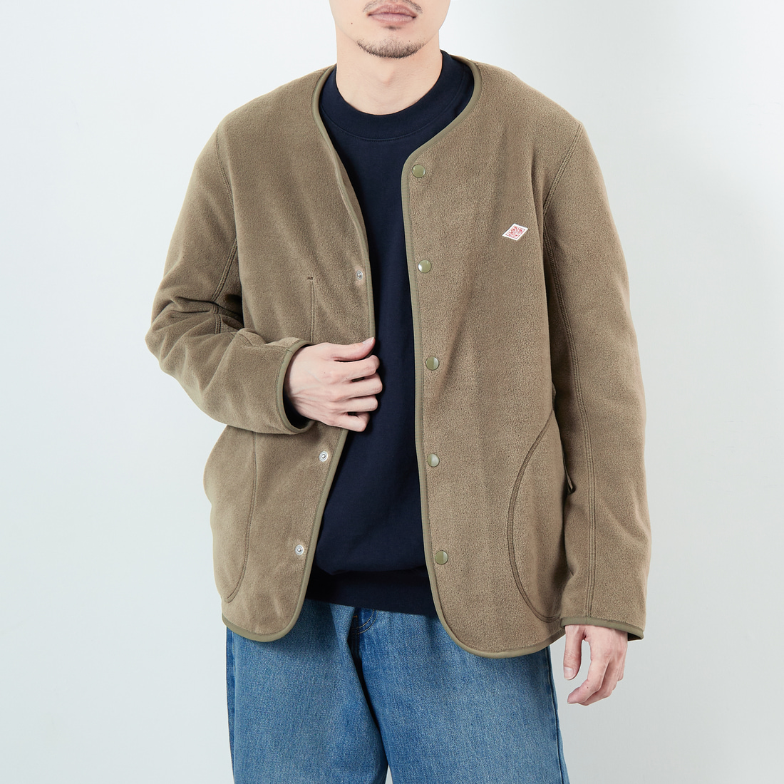 KHAKI &&モデル身長：168cm 着用サイズ：40&&