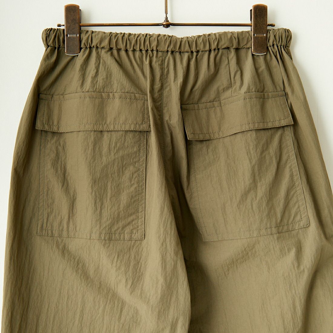 MICA&DEAL [マイカアンドディール] パラシュートパンツ [0124303186] KHAKI