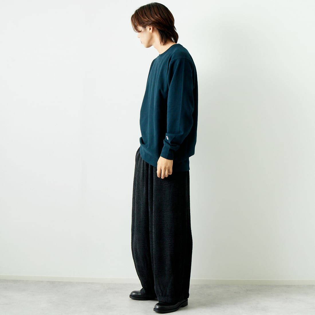 Champion [チャンピオン] リバースウィーブ(R) クルーネックスウェットシャツ [C3-Y031] 370 ﾈｲﾋﾞｰ &&モデル身長：179cm 着用サイズ：XL&&