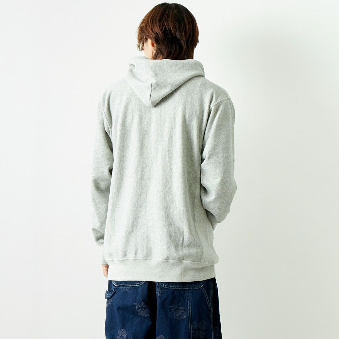 Champion [チャンピオン] リバースウィーブ(R) フーデッドスウェットシャツ [C3-Y131] 070 ｵｯｸｽﾌｫ &&モデル身長：179cm 着用サイズ：XL&&