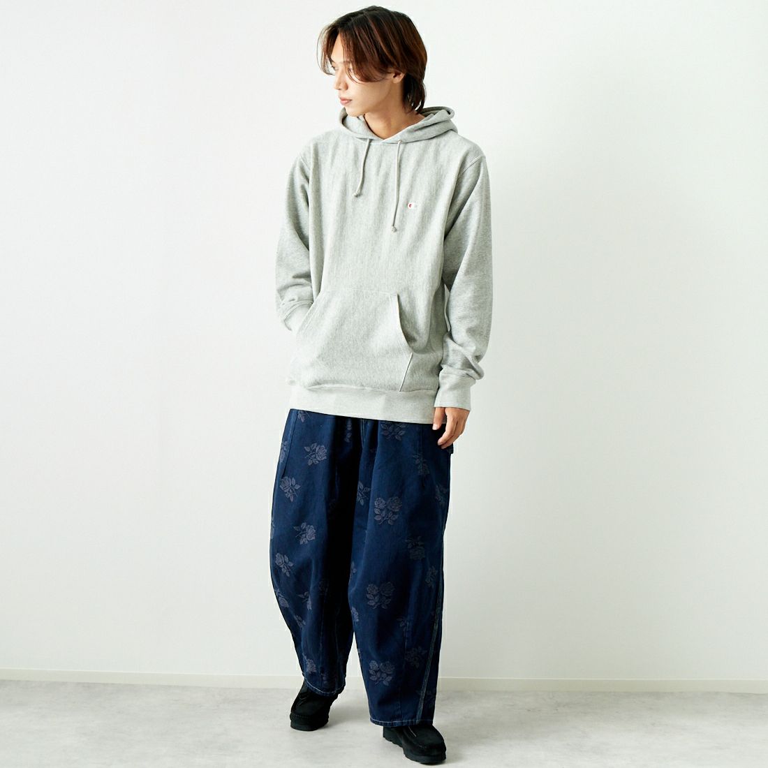 Champion [チャンピオン] リバースウィーブ(R) フーデッドスウェットシャツ [C3-Y131] 070 ｵｯｸｽﾌｫ &&モデル身長：179cm 着用サイズ：XL&&