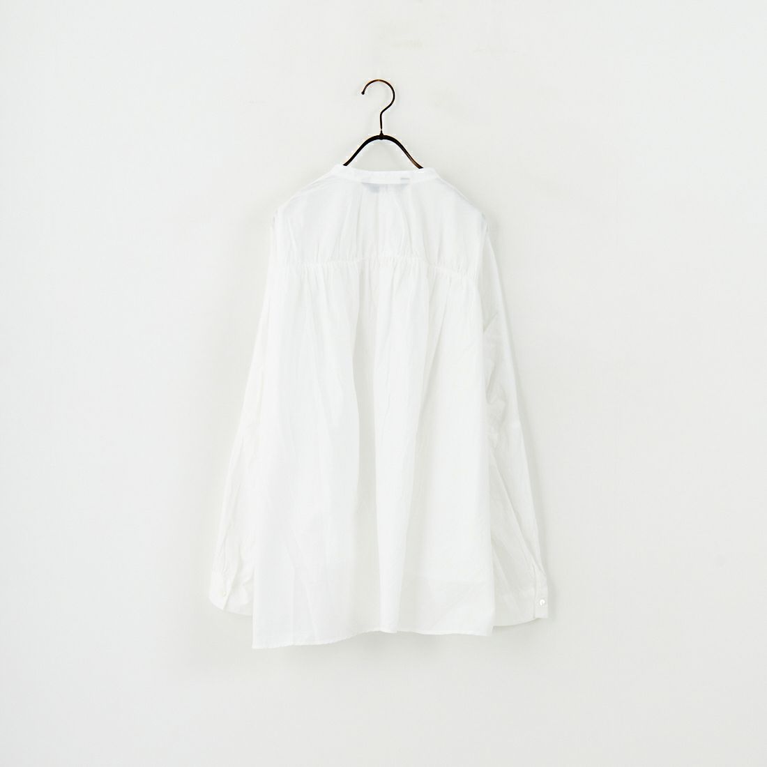 mizuiro ind [ミズイロインド] バックギャザーワイドシャツ [1-238975] 11 OFF WHI