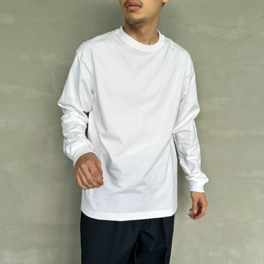 010 ﾎﾜｲﾄ&&モデル身長：168cm 着用サイズ：L&&