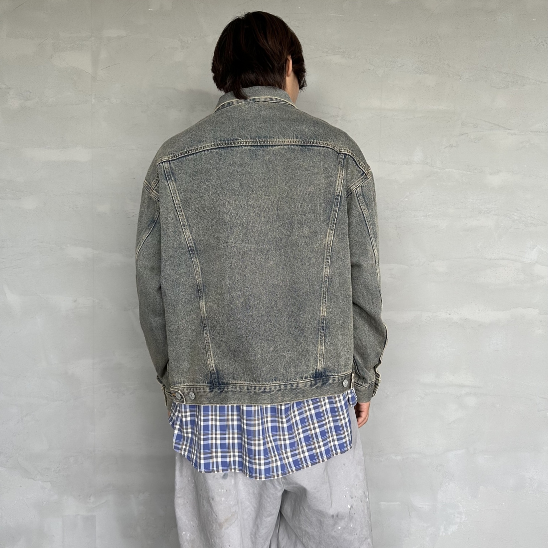 Noir Fabrik [ヌワールファブリック] デニムトラッカージャケット [NF-243-064] T.ACID BLU&&モデル身長：179cm 着用サイズ：L&&