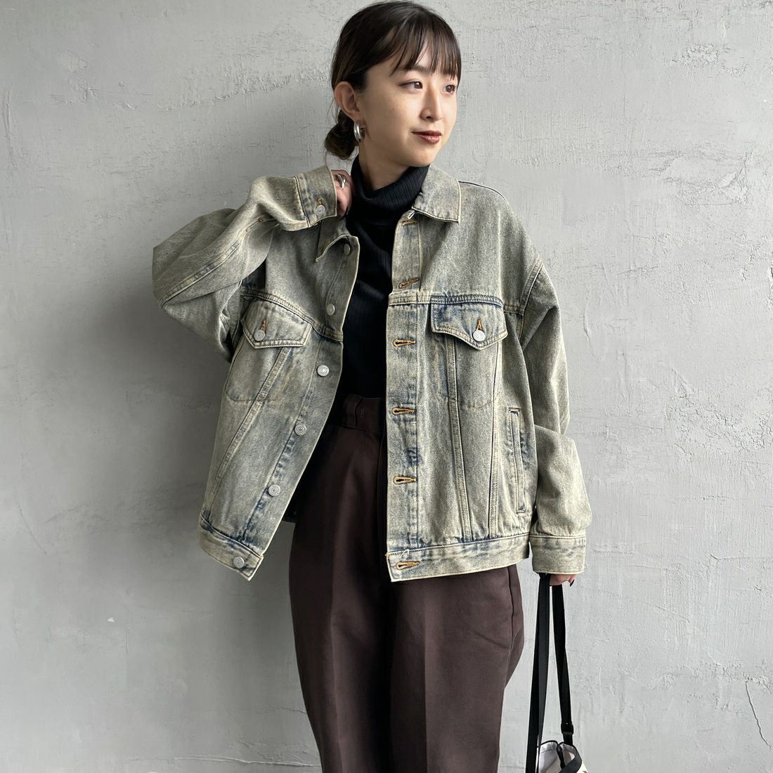 Noir Fabrik [ヌワールファブリック] デニムトラッカージャケット [NF-243-064] T.ACID BLU &&モデル身長：167cm 着用サイズ：XS&&