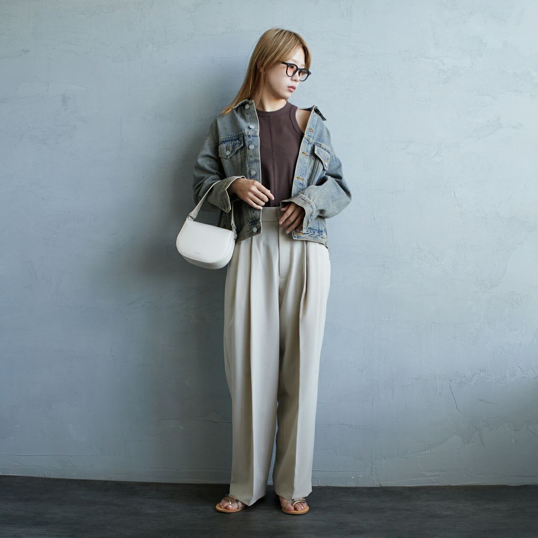 Noir Fabrik [ヌワールファブリック] デニムトラッカージャケット [NF-243-064] T.ACID BLU &&モデル身長：167cm 着用サイズ：XS&&