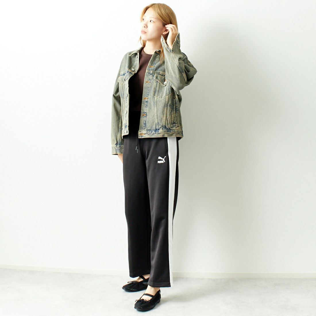 Noir Fabrik [ヌワールファブリック] デニムトラッカージャケット [NF-243-064] T.ACID BLU &&モデル身長：167cm 着用サイズ：XS&&