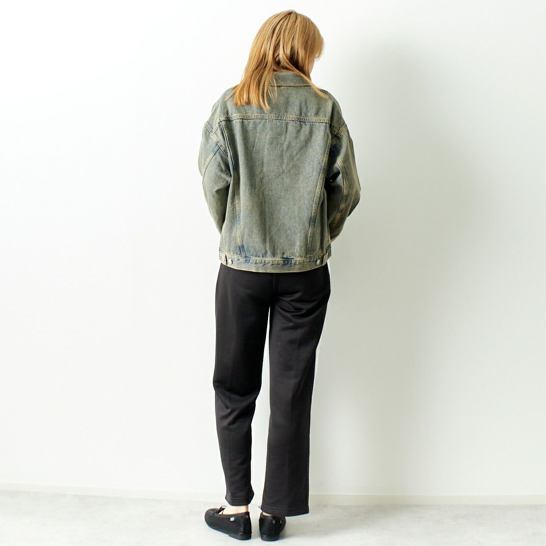 Noir Fabrik [ヌワールファブリック] デニムトラッカージャケット [NF-243-064] T.ACID BLU &&モデル身長：167cm 着用サイズ：XS&&