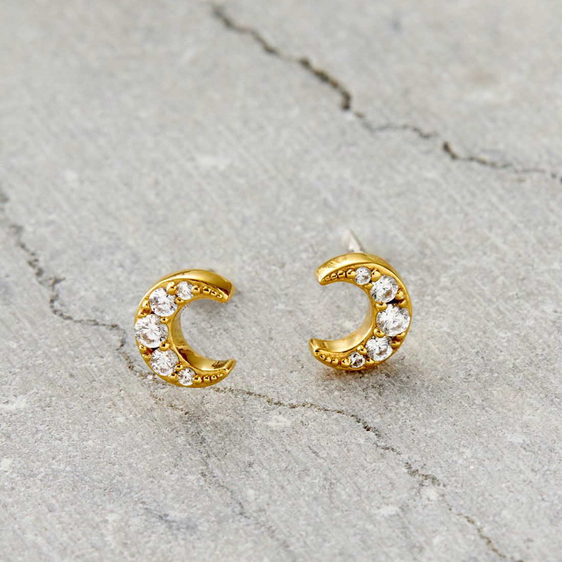 Baqless [バックレス] オネストリー ルナゴールドピアス [CZ-LU-WH-YG] GOLD