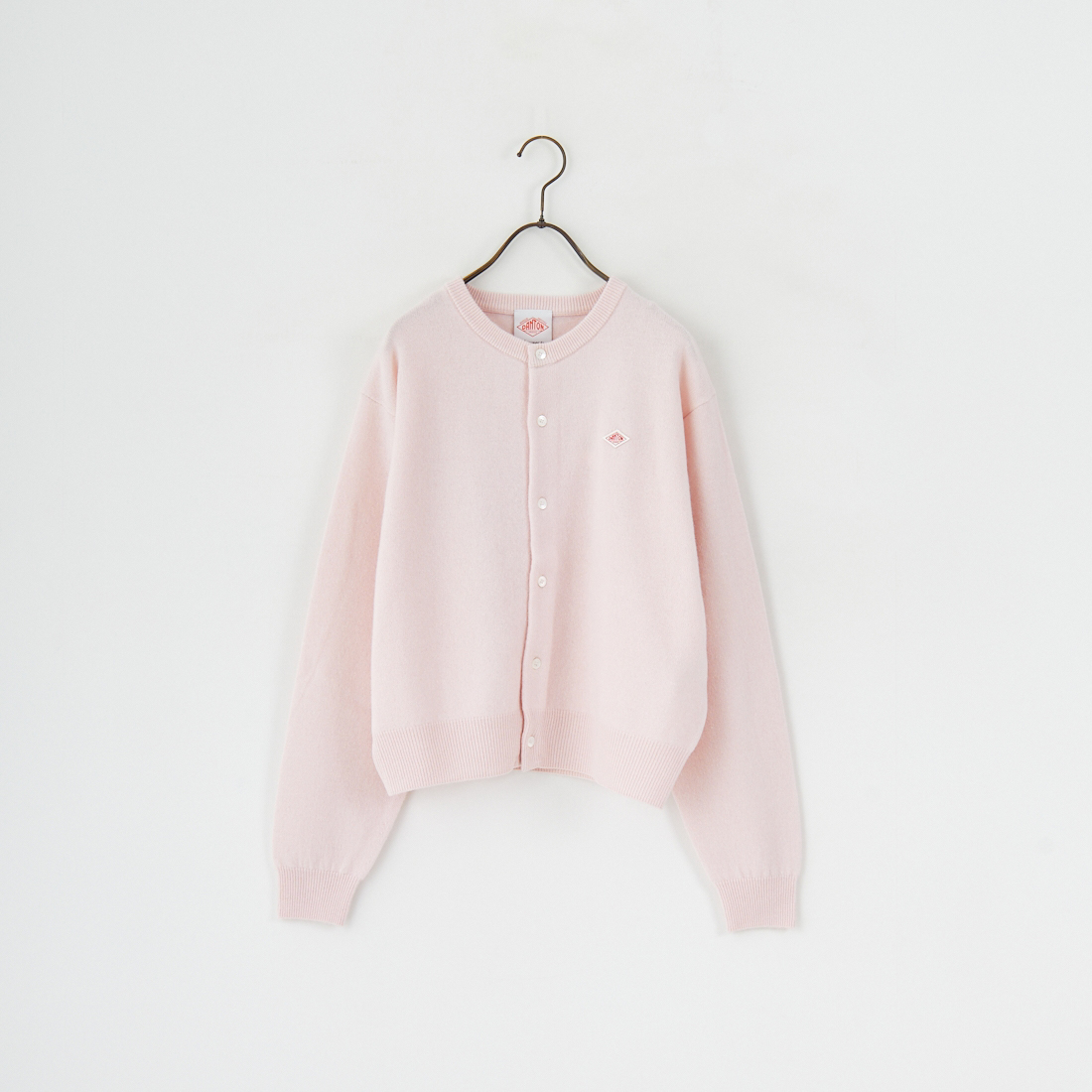 DANTON [ダントン] ラムウール クルーネックカーディガン [DT-D0031LMW] PALE PINK