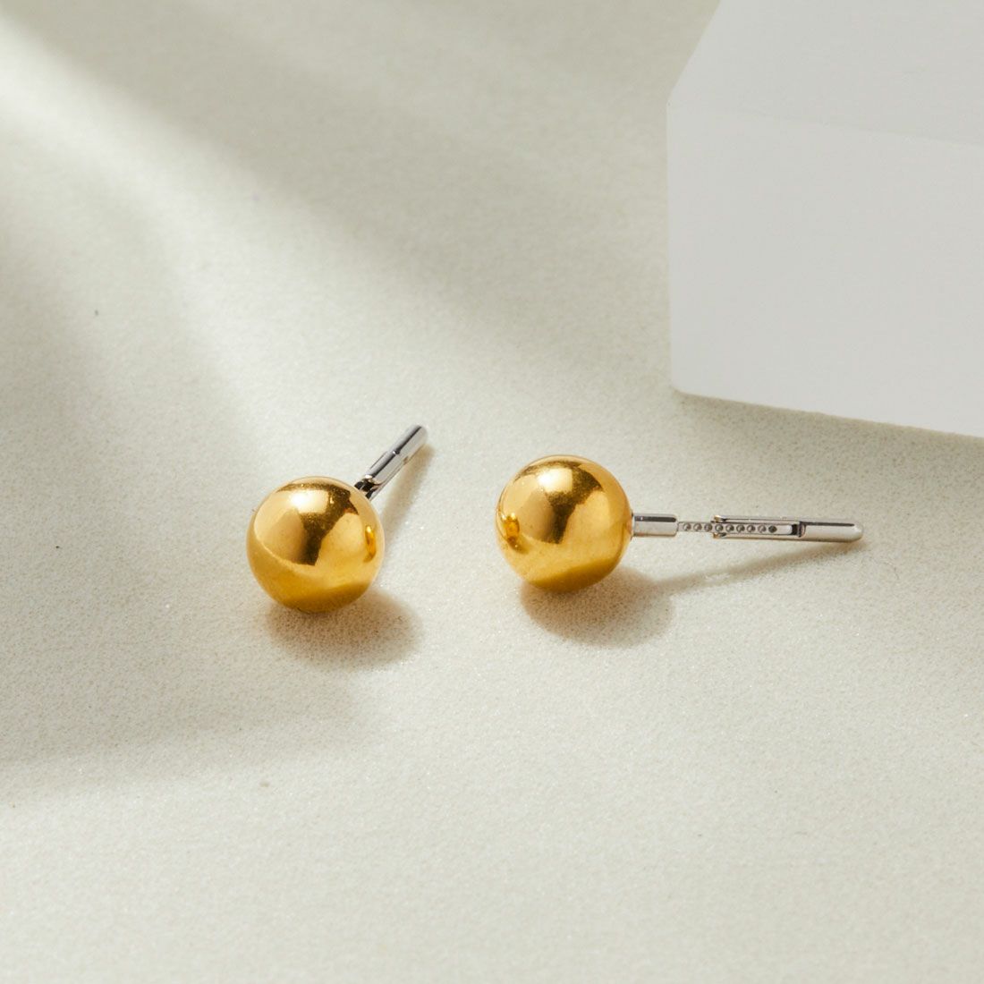 Baqless [バックレス] アミティ ボールゴールドピアス [BQL-BL-YG] GOLD