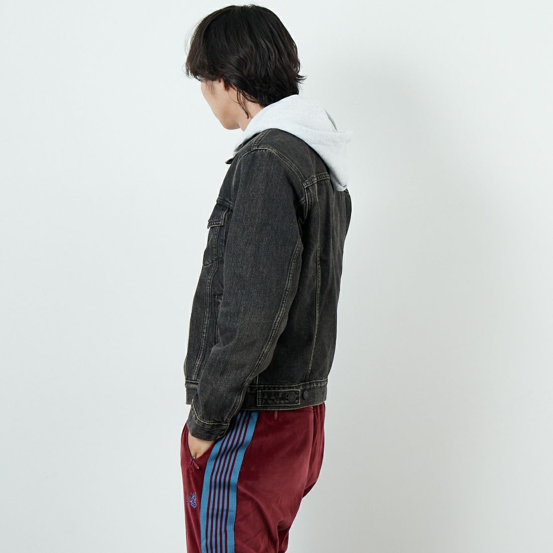 LEVI'S [リーバイス] トラッカージャケット [72334-05] 84 BLOW AW &&モデル身長：179cm 着用サイズ：M&&