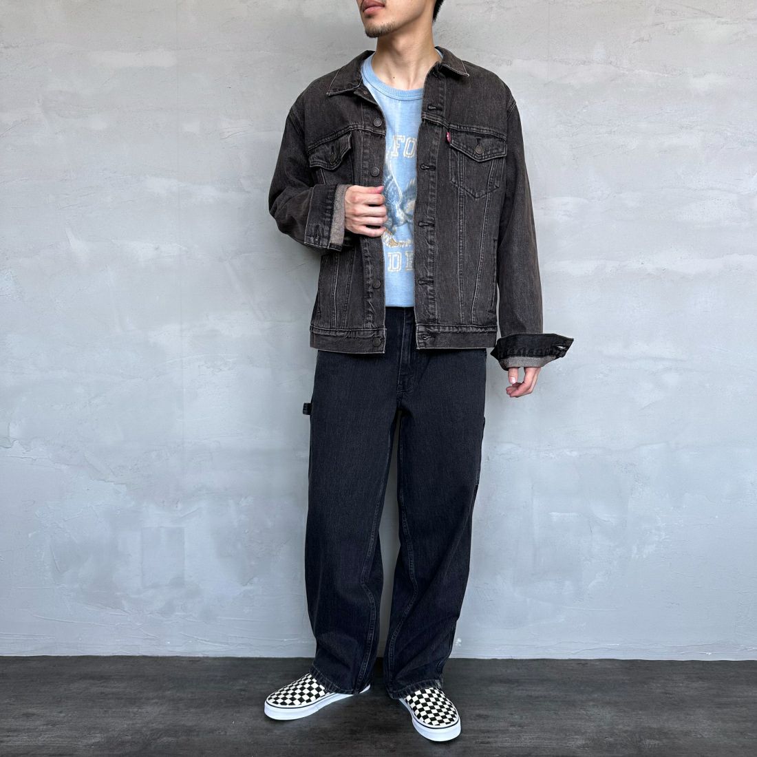 LEVI'S [リーバイス] トラッカージャケット [72334-05] 84 BLOW AW&&モデル身長：168cm 着用サイズ：M&&