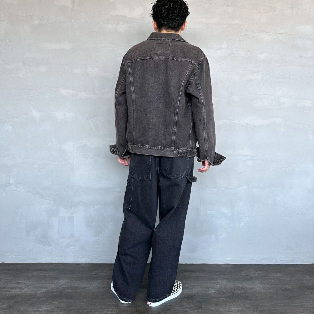 LEVI'S [リーバイス] トラッカージャケット [72334-05] 84 BLOW AW&&モデル身長：168cm 着用サイズ：M&&