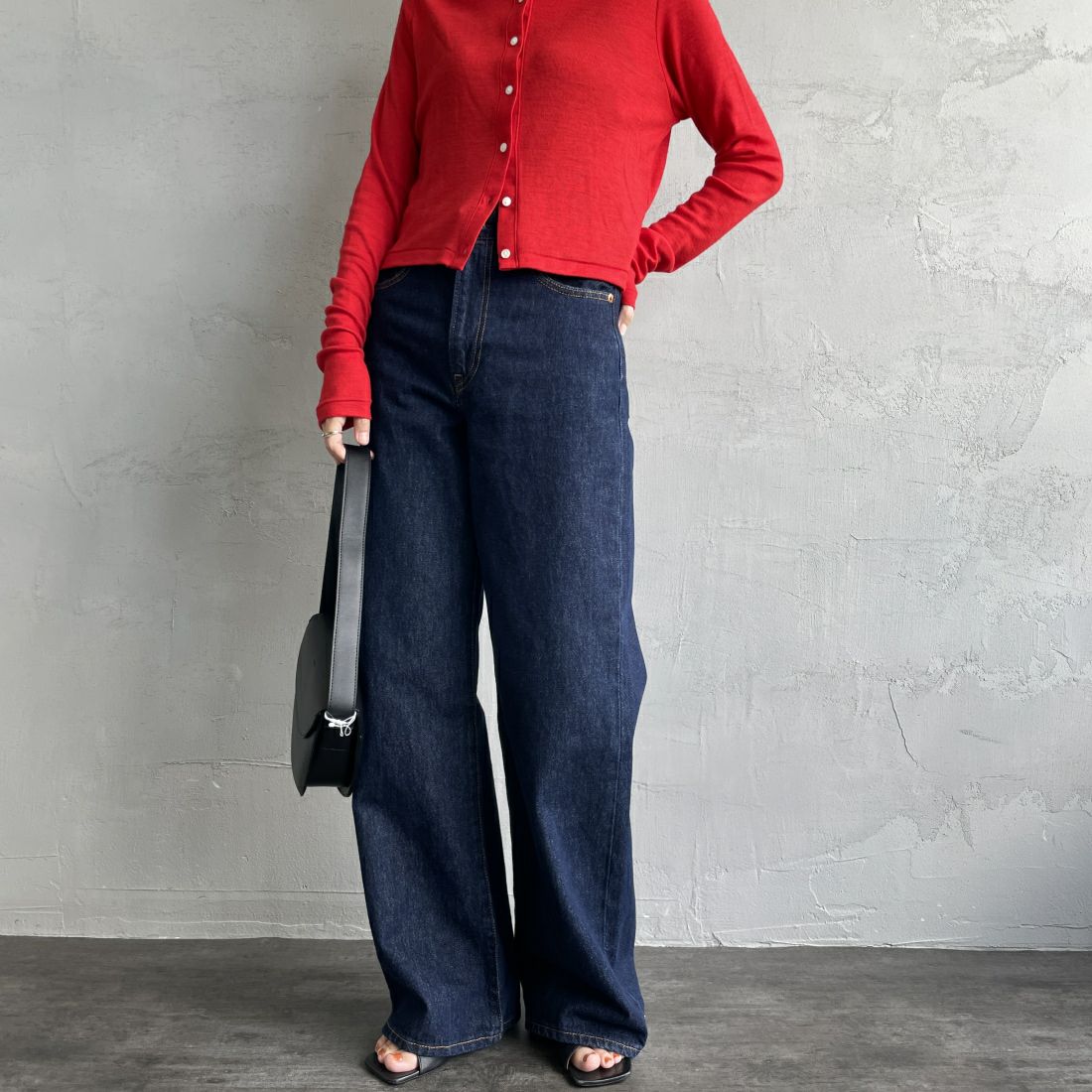 LEVI'S [リーバイス] リブケージ ワイドレッグ [A6081-00] 19 SHADED &&モデル身長：160cm 着用サイズ：25&&