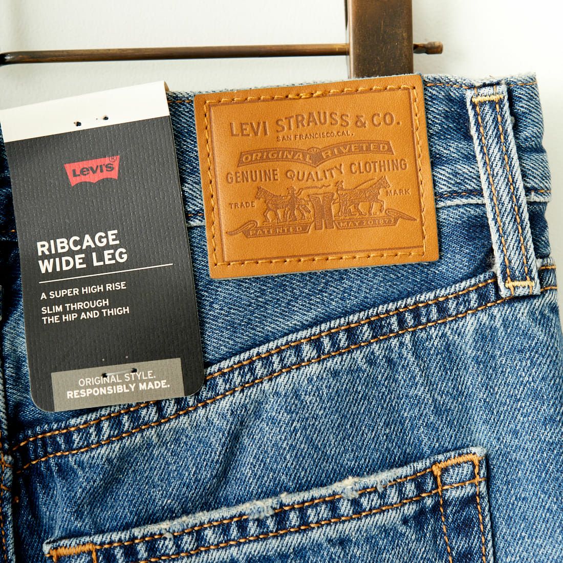 LEVI'S [リーバイス] リブケージ ワイドレッグ [A6081-00] 12 POLAR P