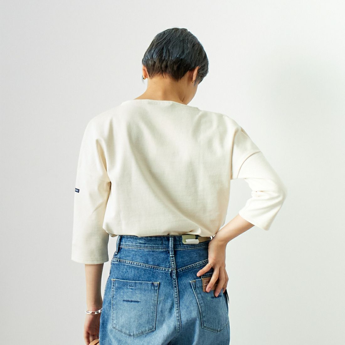 ST.JAMES [セントジェームス] ウェッソンドロップショルダー [17JC-CRAZ-SLOU-U] ECRU &&モデル身長：160cm 着用サイズ：3&&