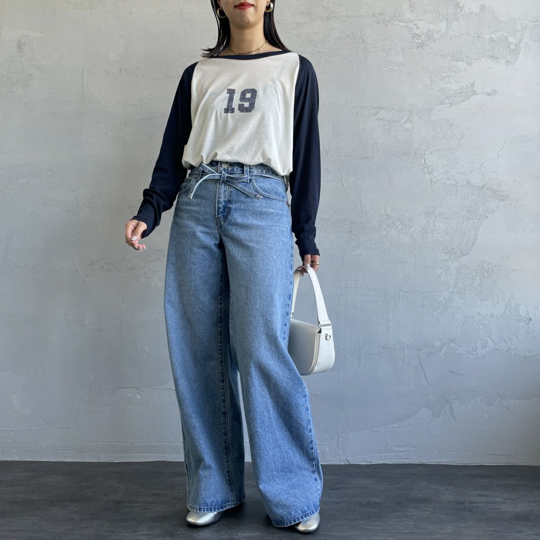 LEVI'S [リーバイス] XL ストレートデニム [A8701-00] 04 THANKS &&モデル身長：163cm 着用サイズ：25&&