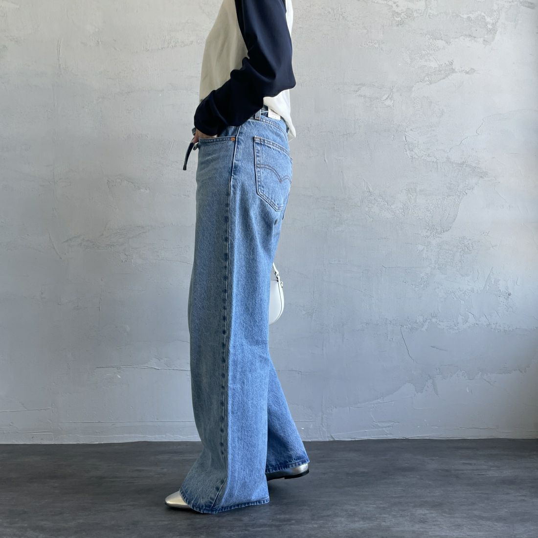 LEVI'S [リーバイス] XL ストレートデニム [A8701-00] 04 THANKS &&モデル身長：163cm 着用サイズ：25&&