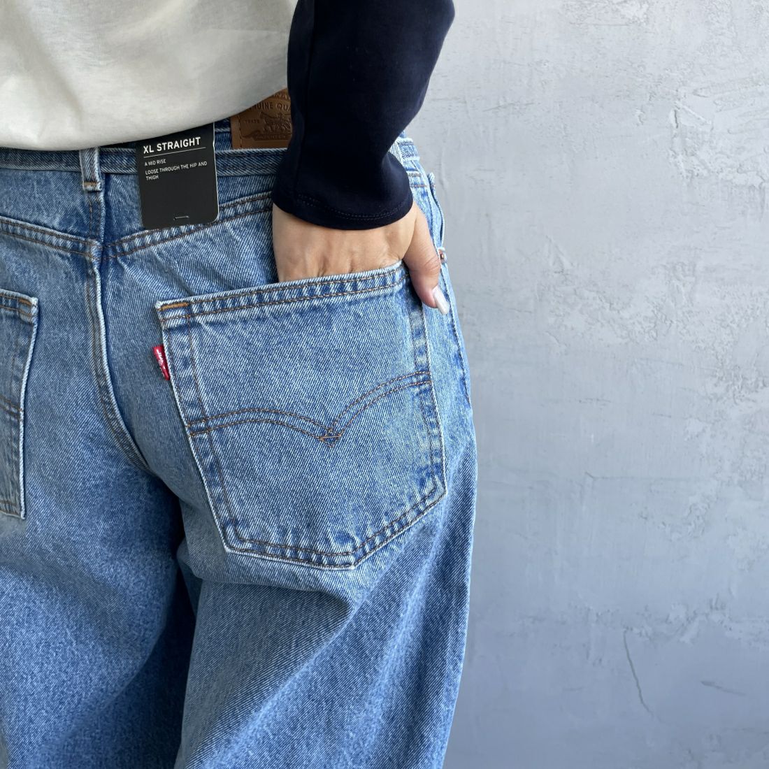 LEVI'S [リーバイス] XL ストレートデニム [A8701-00] 04 THANKS &&モデル身長：163cm 着用サイズ：26&&