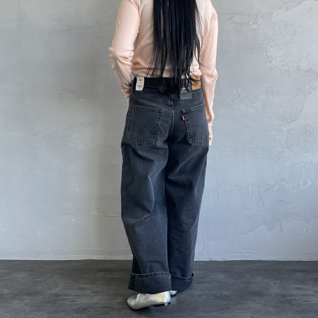 LEVI'S [リーバイス] XL ストレートデニム [A8701-00] 03 INFLUME &&モデル身長：156cm 着用サイズ：26&&